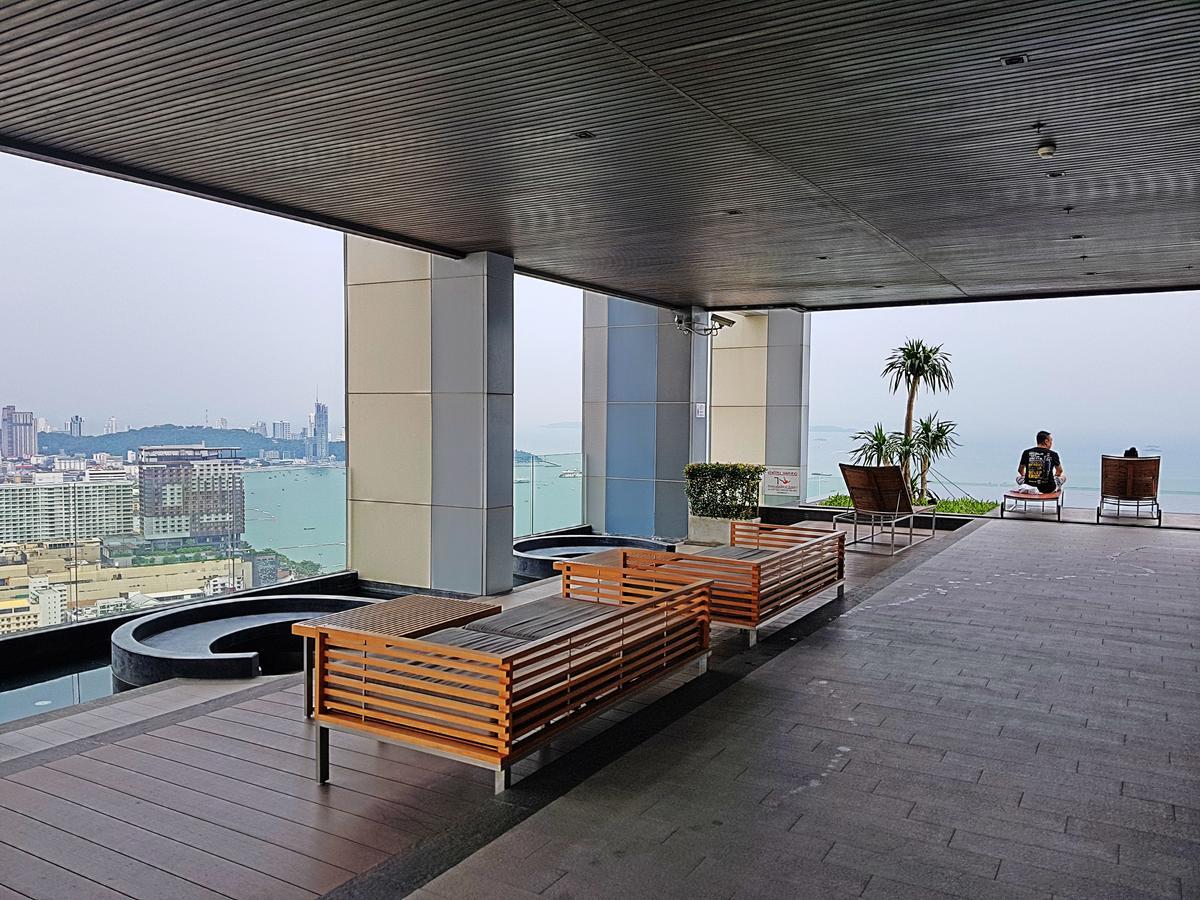 Centric Sea By Pattaya Holiday Bang Lamung Exterior foto