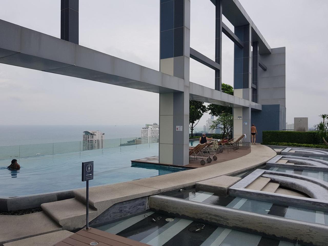 Centric Sea By Pattaya Holiday Bang Lamung Exterior foto