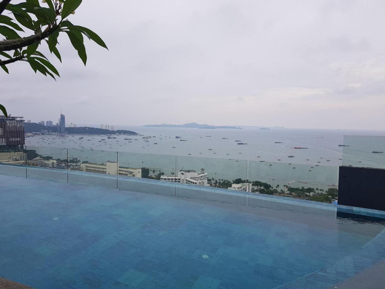Centric Sea By Pattaya Holiday Bang Lamung Exterior foto